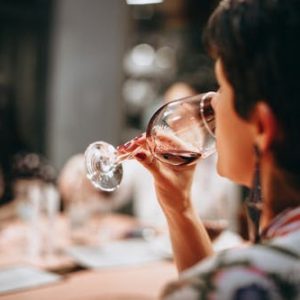 Comment mettre en valeur vos vins et spiritueux dans votre restaurant?